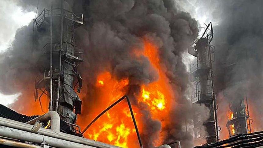 Russia Gas Plant Fire Kills Seven In Russia Today Russia Gas Plant Fire Kills Seven In Russia Today