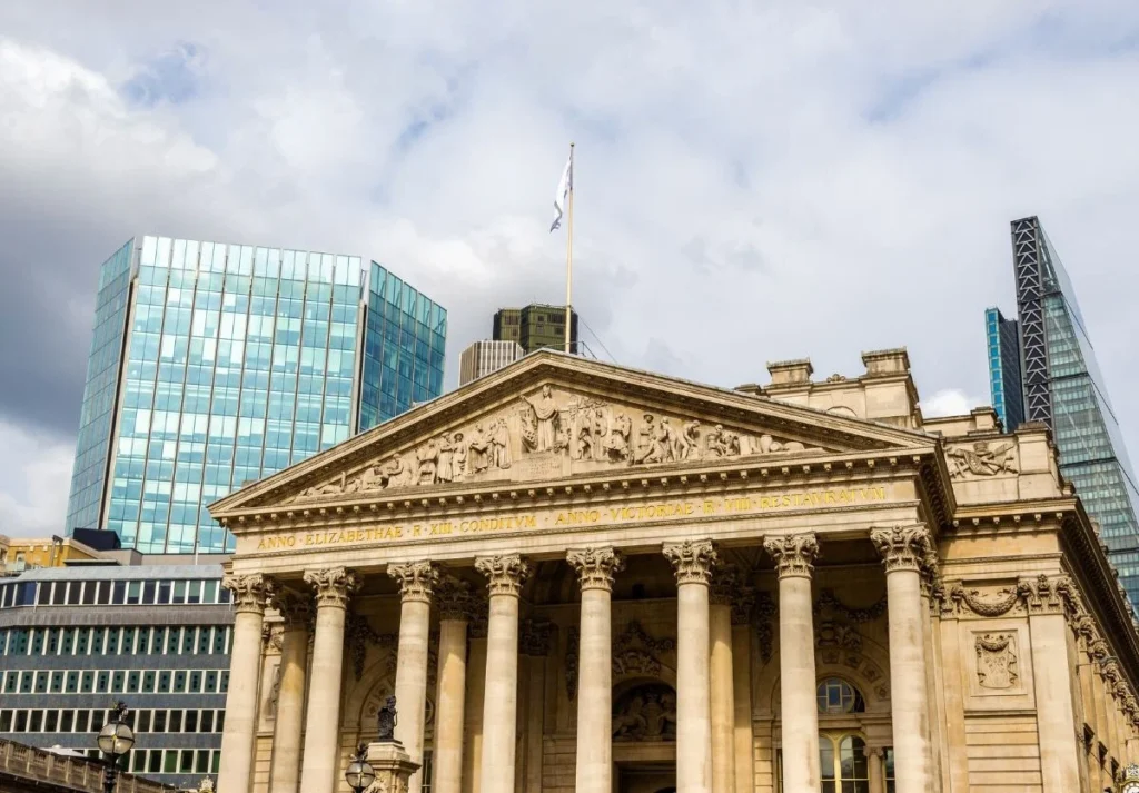 European Stocks End August With Gains
