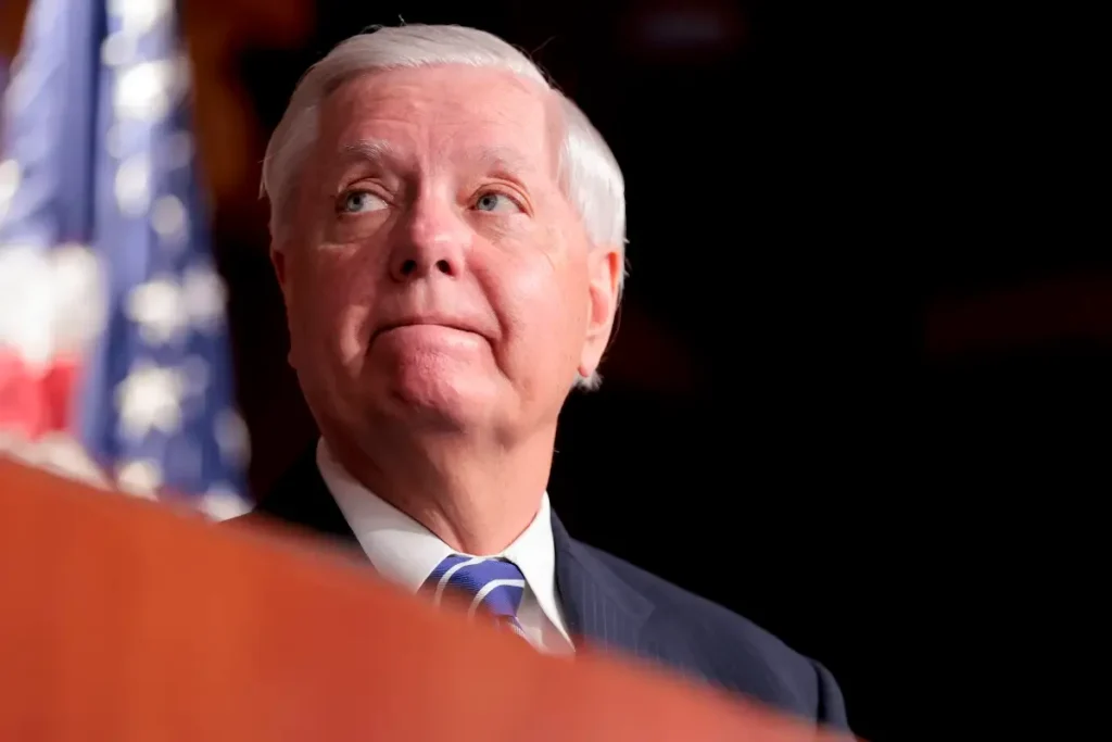 Senate Passes Russia Sanctions Bill