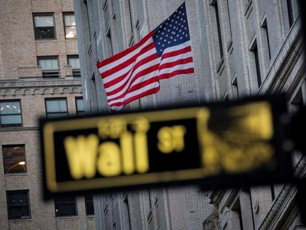 Wall Street Awaits Fed Clues Today Wall Street Awaits Fed Clues Today