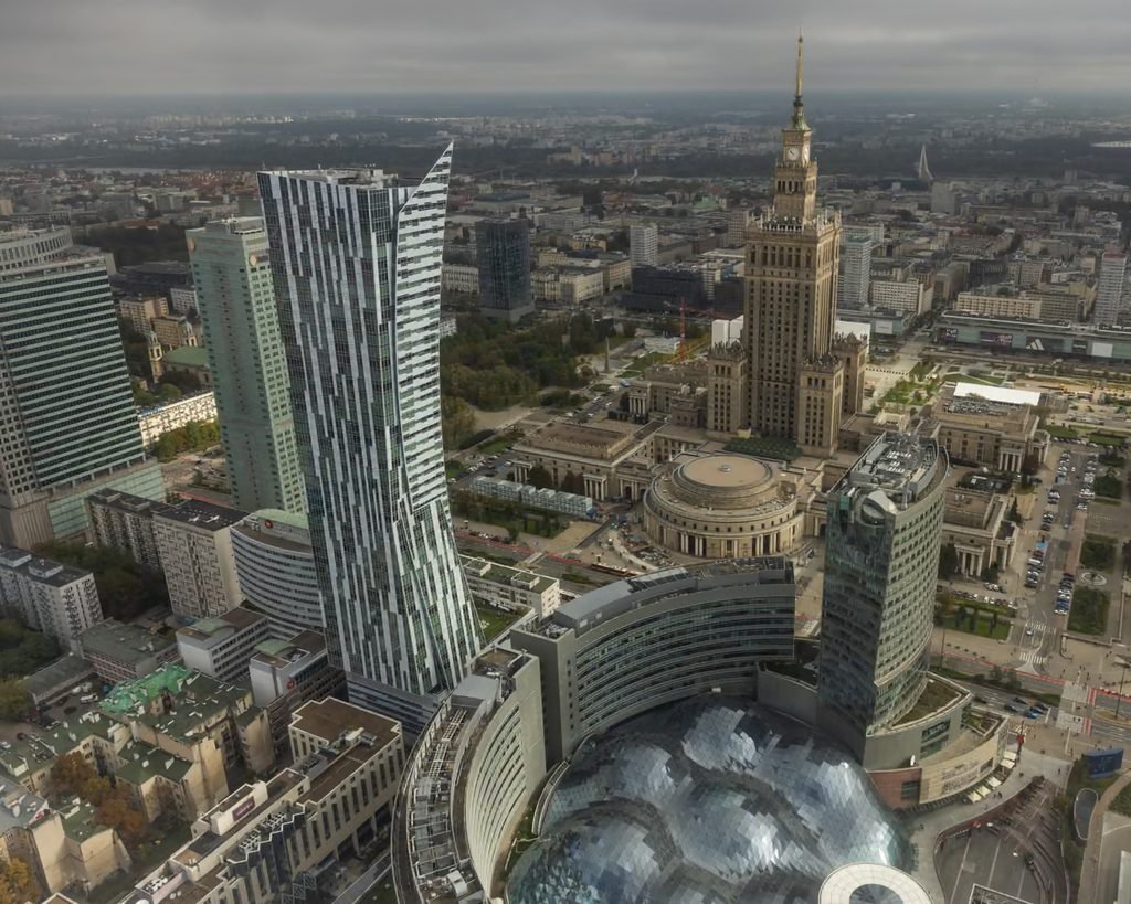 Poland’s Economic Rise Brings Workers Back Home Poland's Economic Rise Brings Workers Back Home