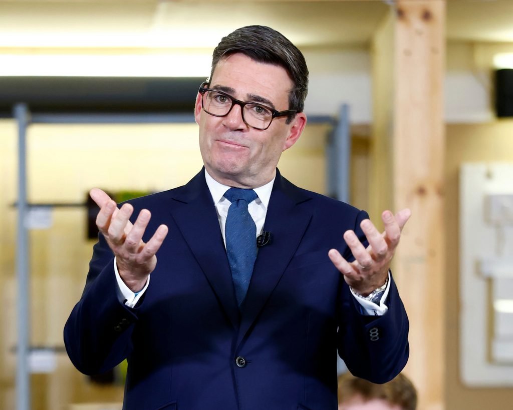 UK Debate Grows Over Support for Young People UK Debate Grows Over Support for Young People